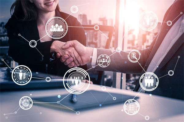 高鐵無座票與二等座同價引熱議，人力資源怎么看？