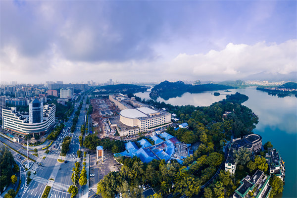 企業陷戰略迷茫難尋增長路，肇慶戰略咨詢公司能指明方向嗎？