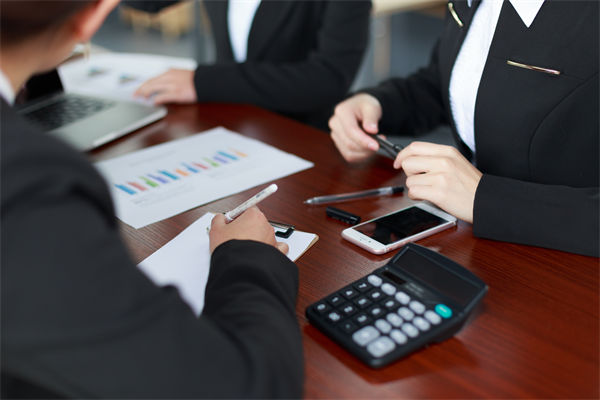 薪酬績效咨詢公司，如何助企業(yè)制定公平激勵方案？